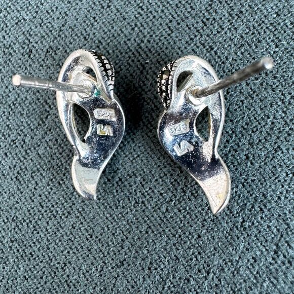 Elegant Sterling Silver Marcasite Earrings Curved Wing Earrings with Gemstone - Picture 14 of 17